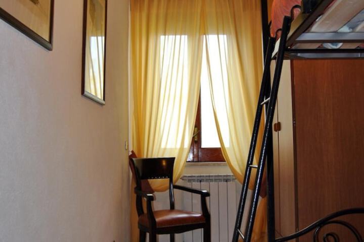 Room 14 of 55