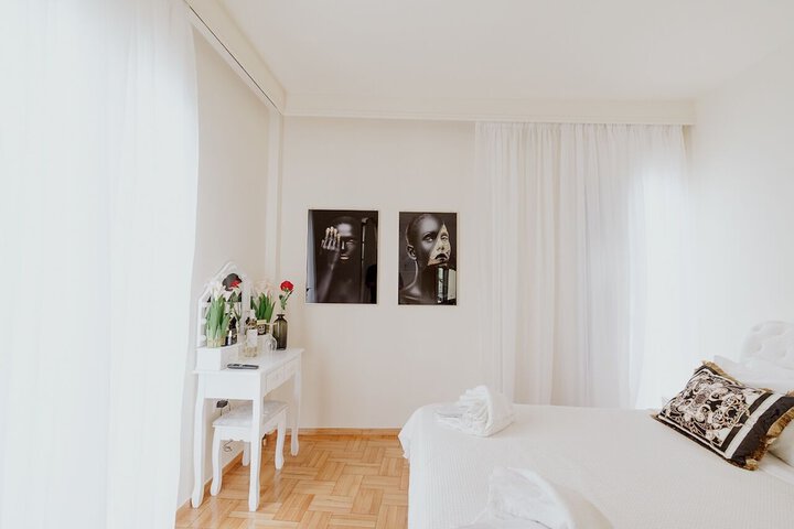 Room 82 of 120
