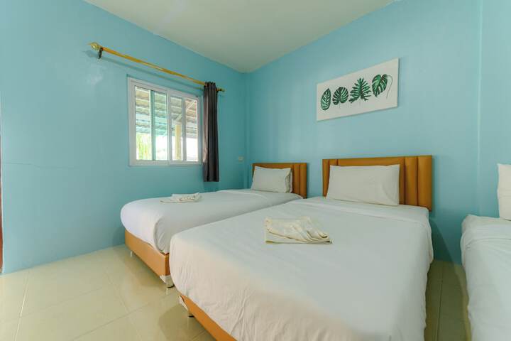 Room 16 of 97