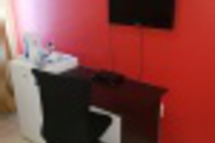Room 76 of 108