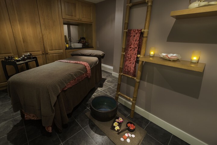 Room 30 of 60