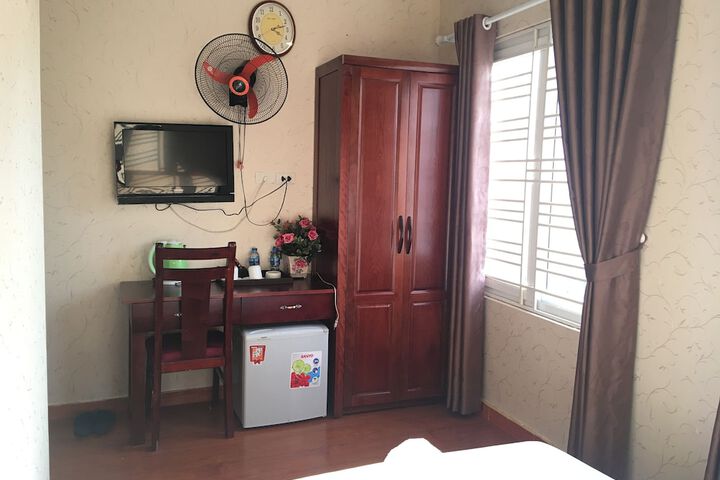 Room 4 of 22