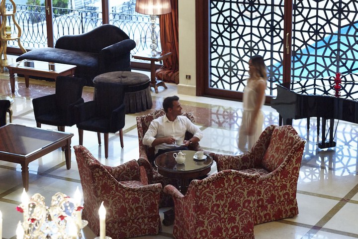 Entrance & Lobby