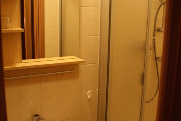 Room 31 of 52