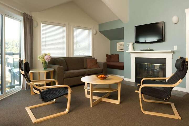 Room 10 of 23