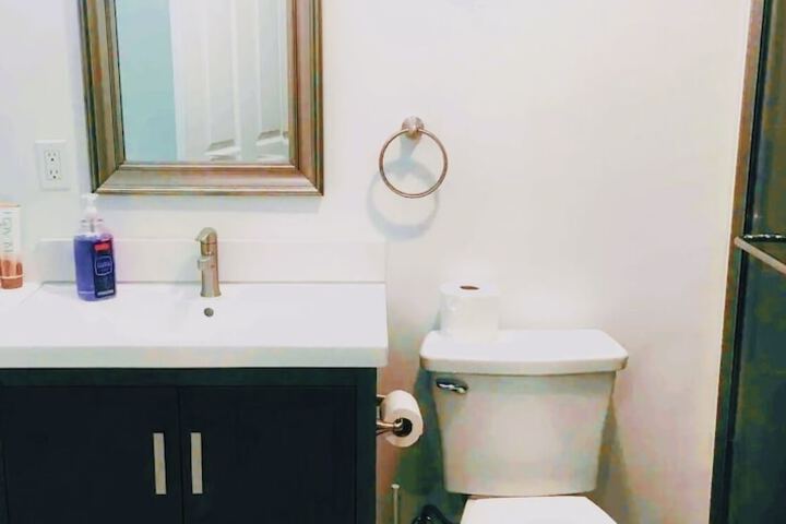 Room 30 of 36