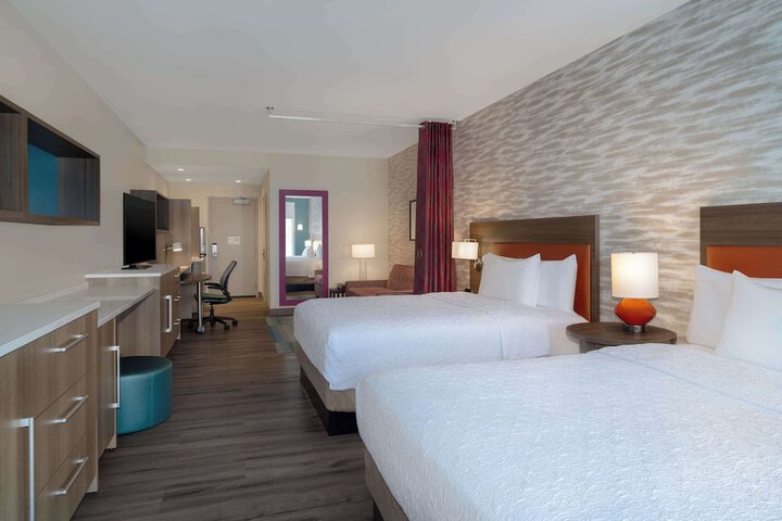 1 King Bed Studio Suite (14 of 22)
