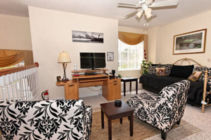 Room 306 of 380
