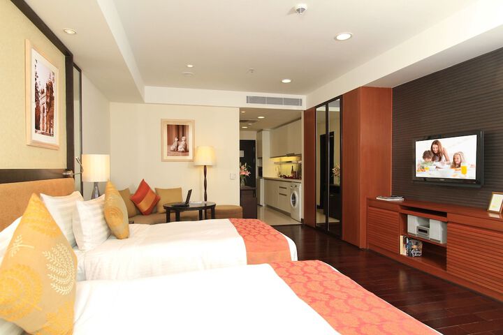 Room 14 of 125