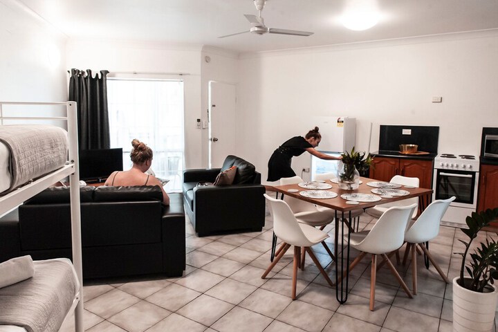 Room 30 of 81