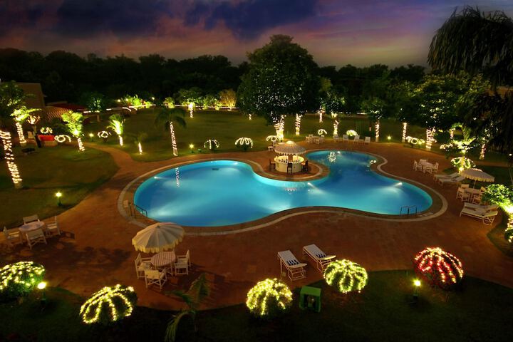 Pool 34 of 78