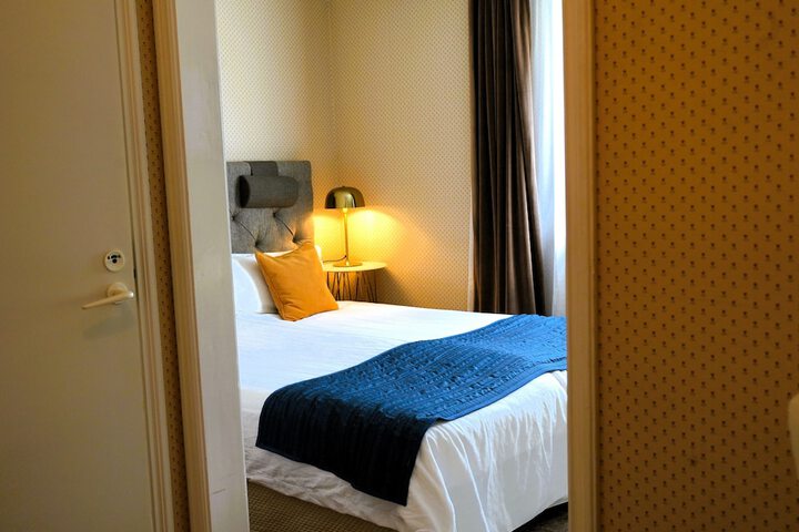 Room 60 of 334