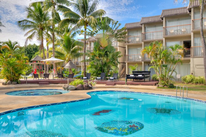 Hotel Pool