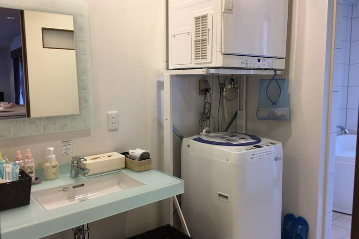 Clean Restrooms