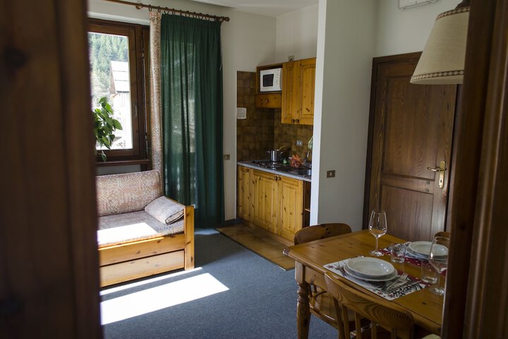 Room 15 of 55