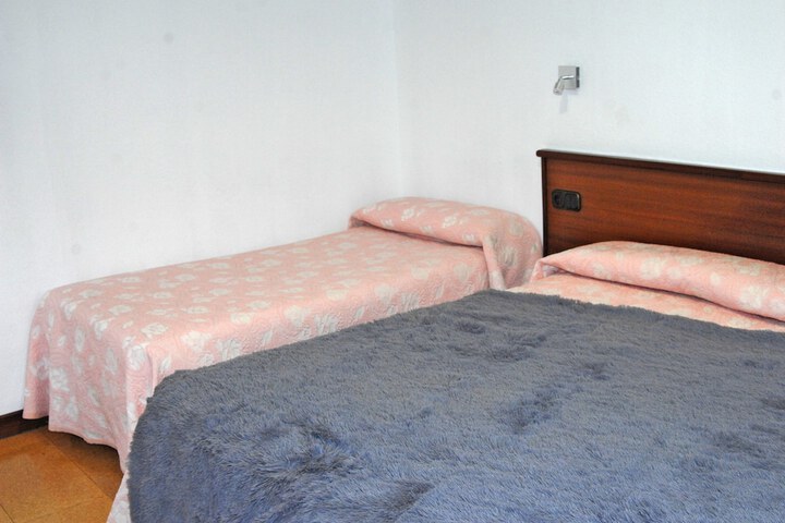 Room 20 of 42