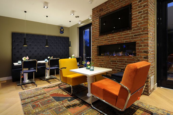 Lobby Entry