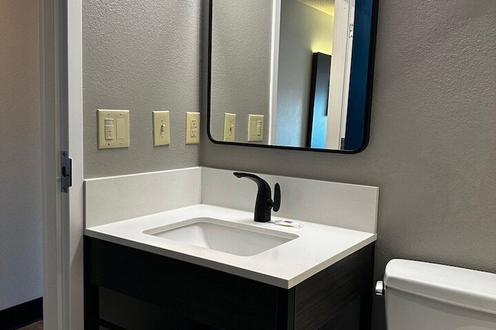 Clean Restrooms