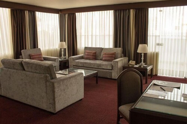 Room 26 of 64