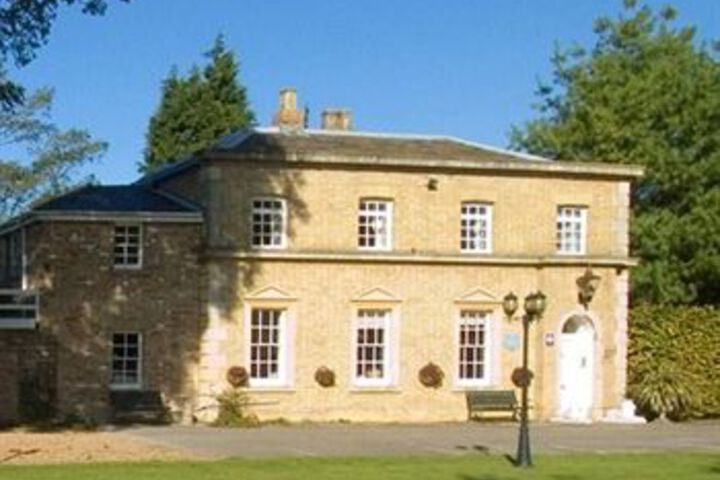 Braywood House Hotel