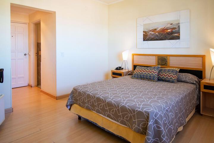 Room 9 of 44