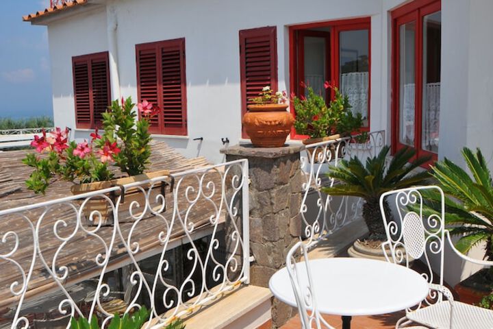 Terrace/Patio 46 of 82