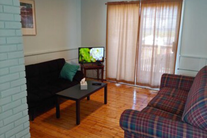 Room 8 of 19