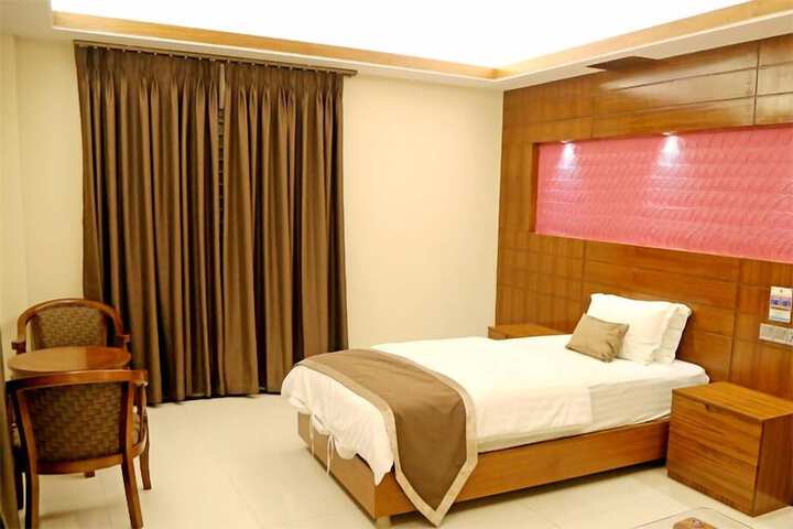 Room 22 of 62