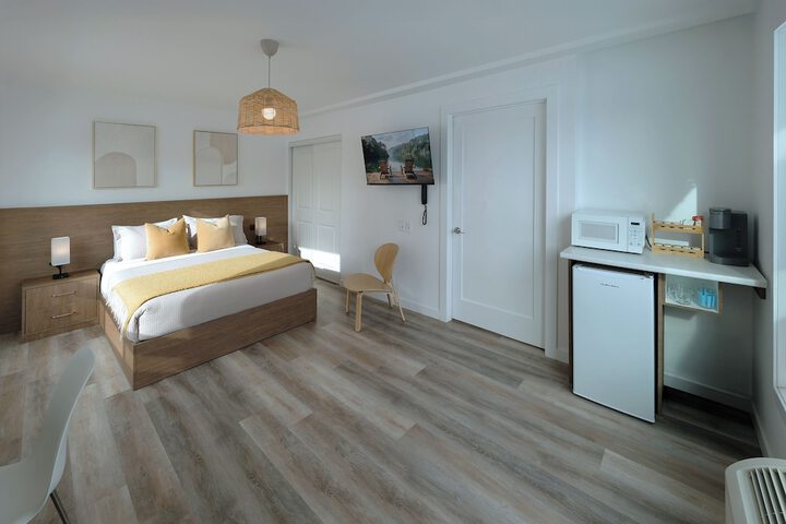 Room 18 of 79