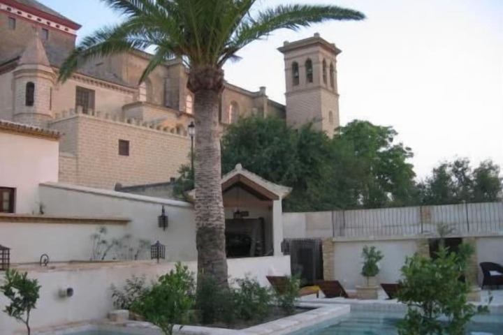 Pool Hotel