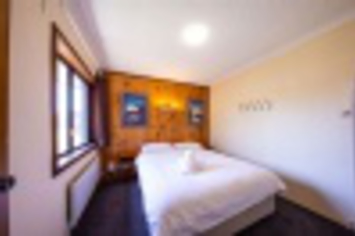 Room 445 of 693
