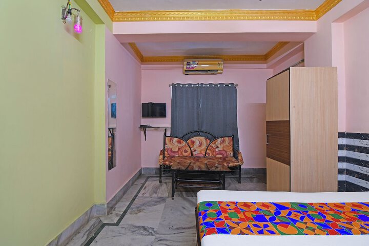 Room 15 of 24