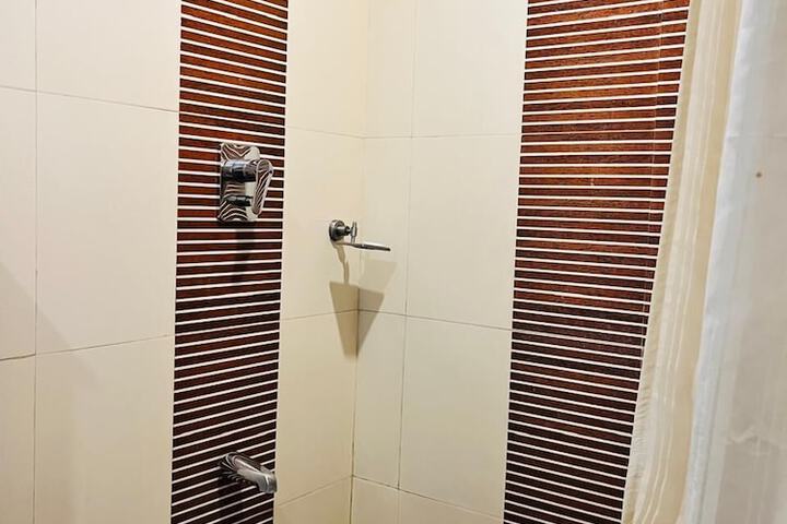 Room 30 of 55