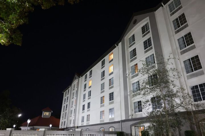 Hotel 128 of 154
