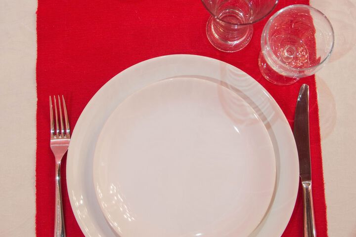 Dining 43 of 52