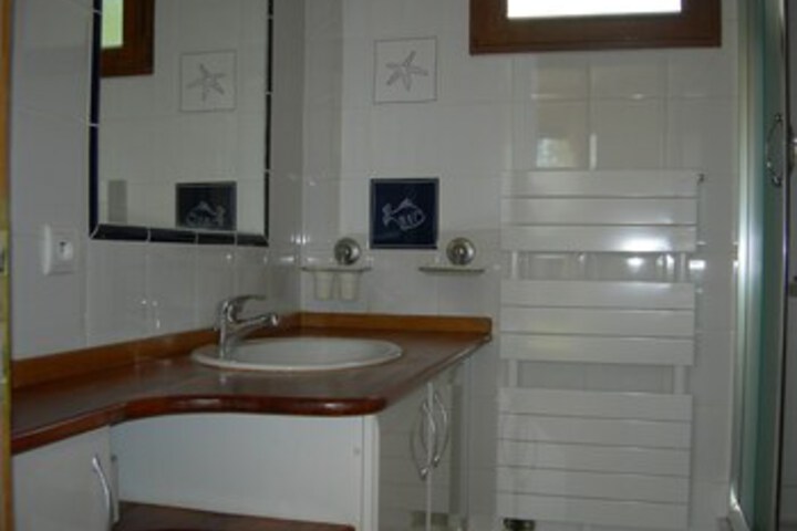 Room 3 of 11