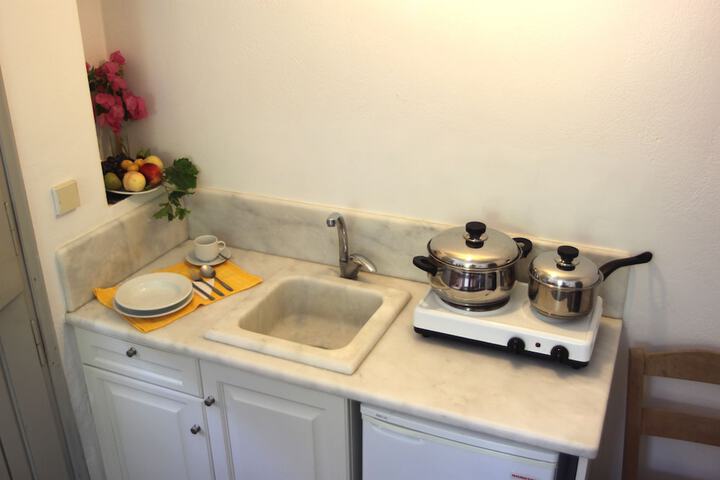 Private kitchenette