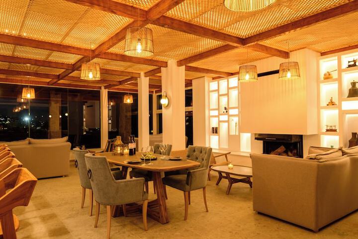Hotel Interior 2 of 199