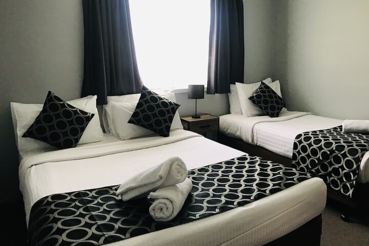 Room 90 of 152