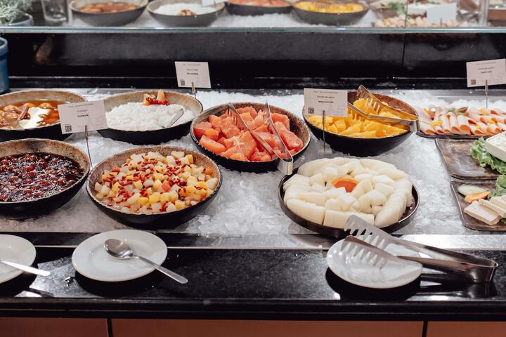 Breakfast/Coffee Service 105 of 263