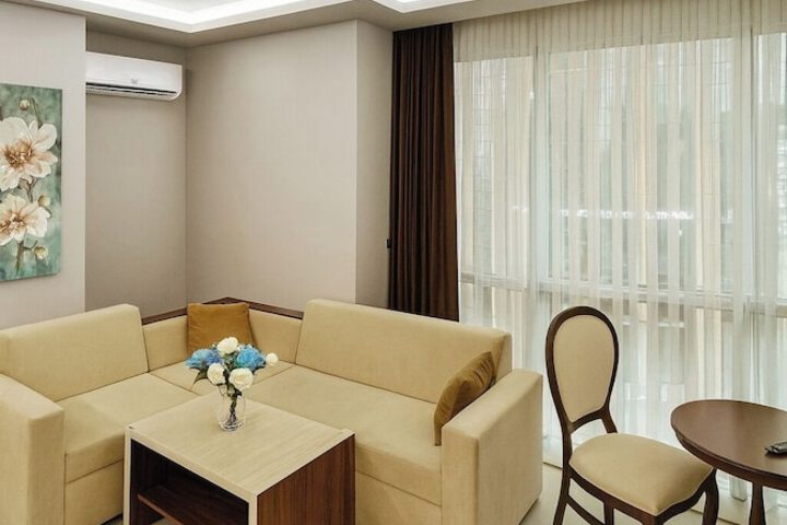 Room 44 of 71