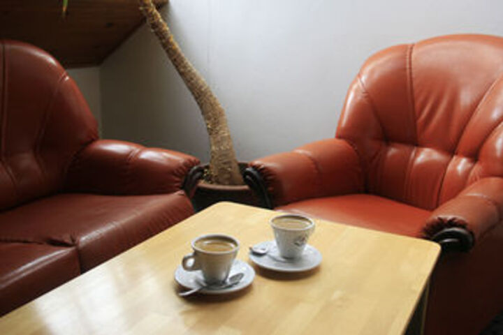Room 14 of 28