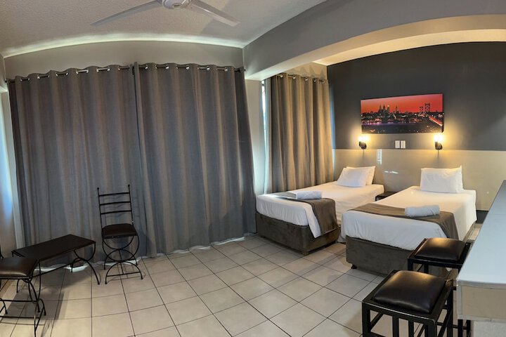 Room 17 of 26