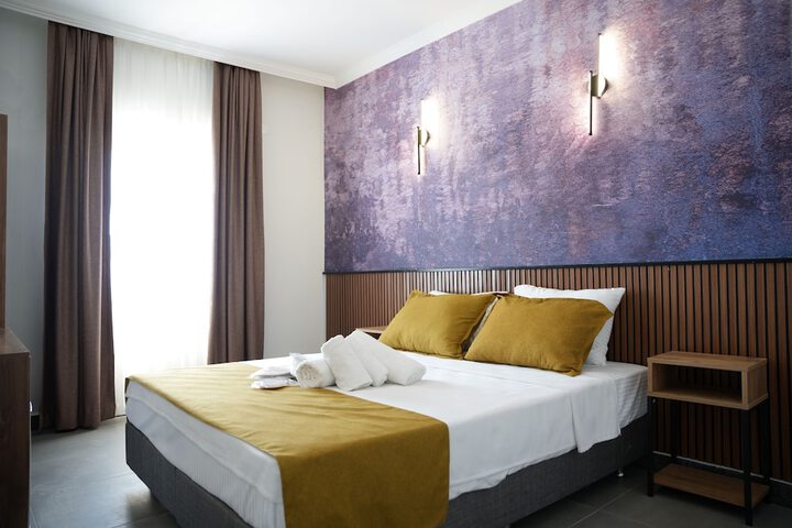 Room 10 of 31