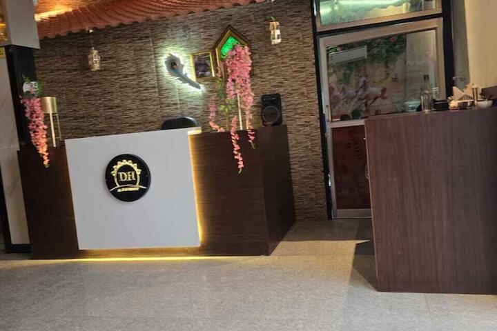 Hotel Interior 2 of 16