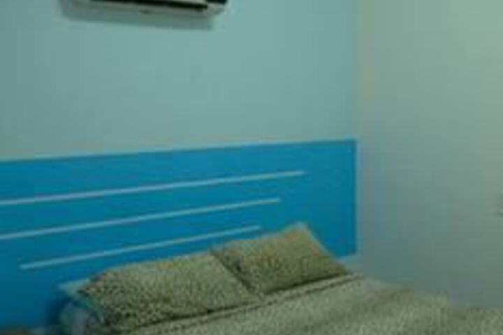 Room 17 of 48