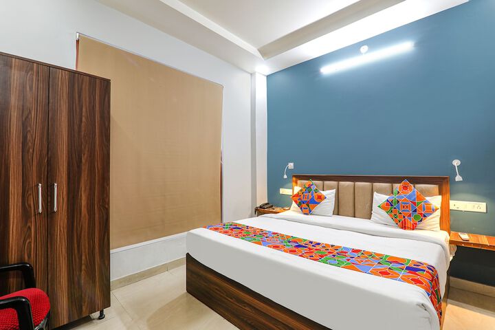 Room 20 of 27