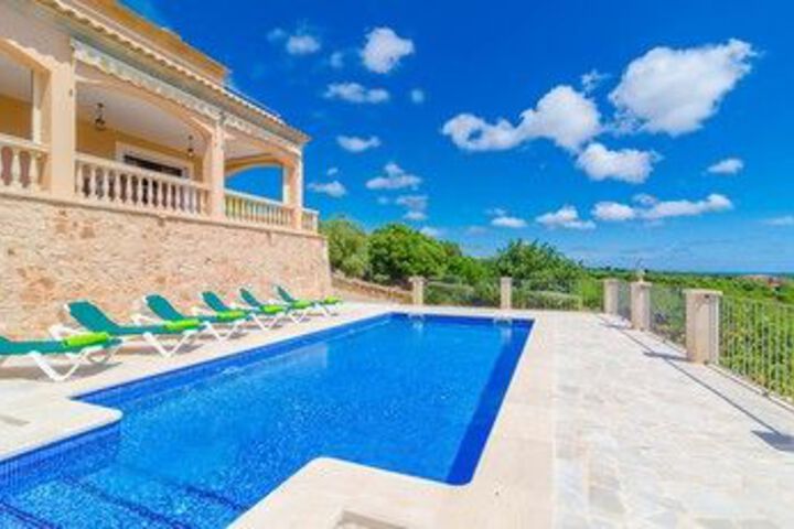 Pool 53 of 70