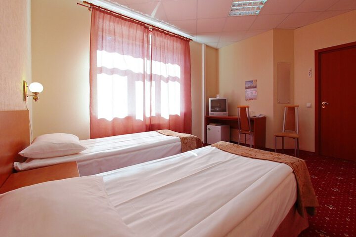 Room 10 of 61