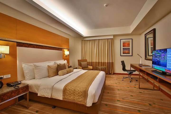 Room 45 of 128